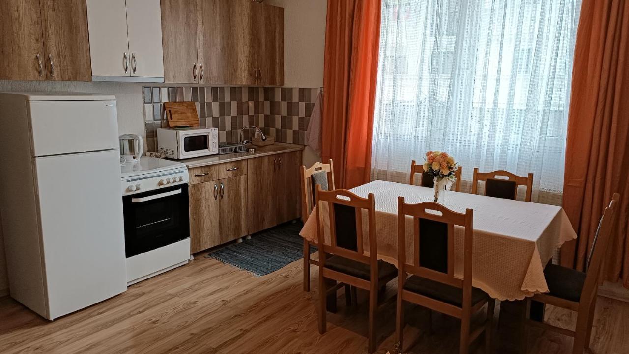 City Park Apartments Pristina Kültér fotó