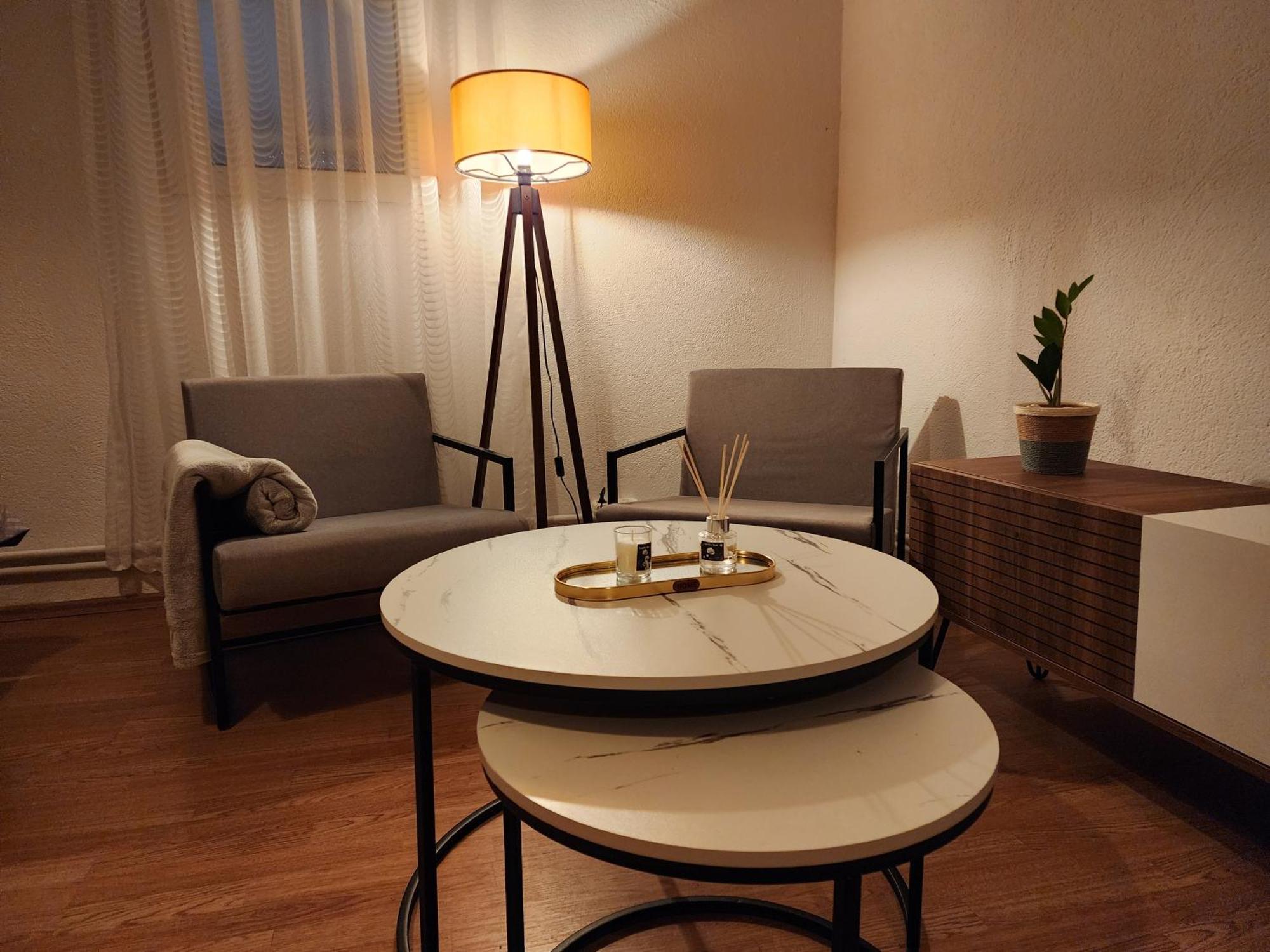 City Park Apartments Pristina Szoba fotó